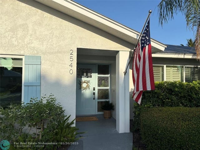 1 of 24 - 2540 Sw 14th St, Boynton Beach, FL