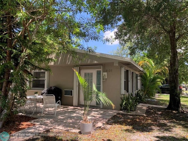 2 of 31 - 801 Sw 10th St 1, Fort Lauderdale, FL