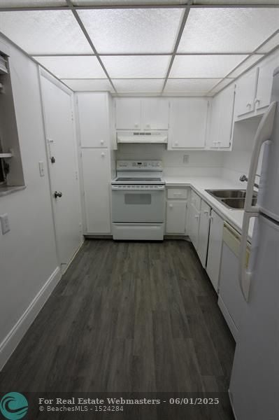 9159 Sw 77th Ave 411, Miami