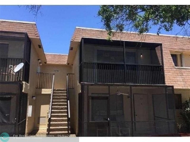 1 of 21 - 1125 S Flagler Ave 517, Pompano Beach, FL