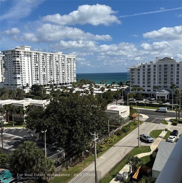 5 of 24 - 1200 Hibiscus Ave 903, Pompano Beach, FL
