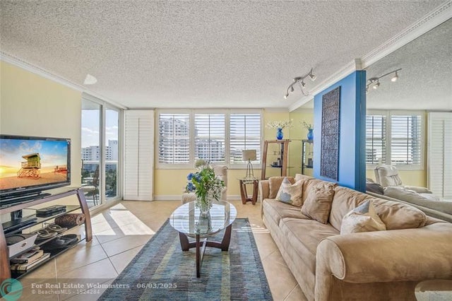 2 of 34 - 3015 N Ocean Blvd 10j, Fort Lauderdale, FL