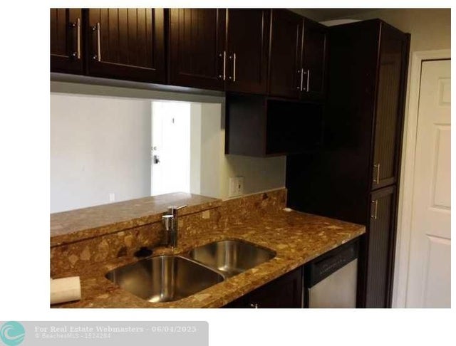 5 of 9 - 4090 N Pine Island Rd 310, Sunrise, FL