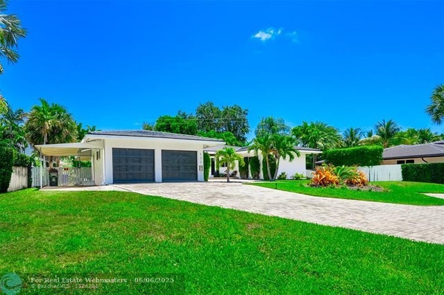 2 of 29 - 600 Middle River Dr, Fort Lauderdale, FL