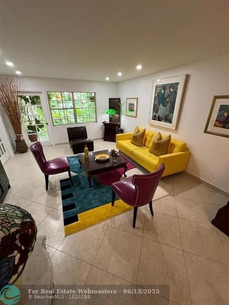 351 Ne 19th Pl 206k, Wilton Manors