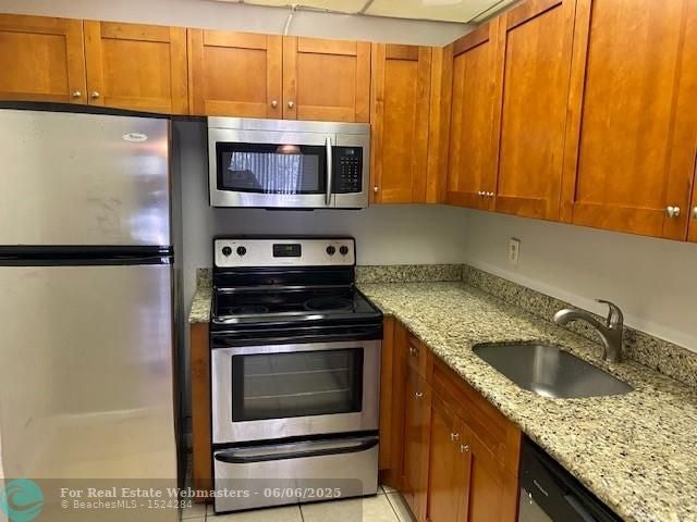 1 of 17 - 626 Nw 13th St 28, Boca Raton, FL