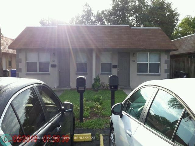 1 of 4 - 1418 Nw 8th Ave, Fort Lauderdale, FL
