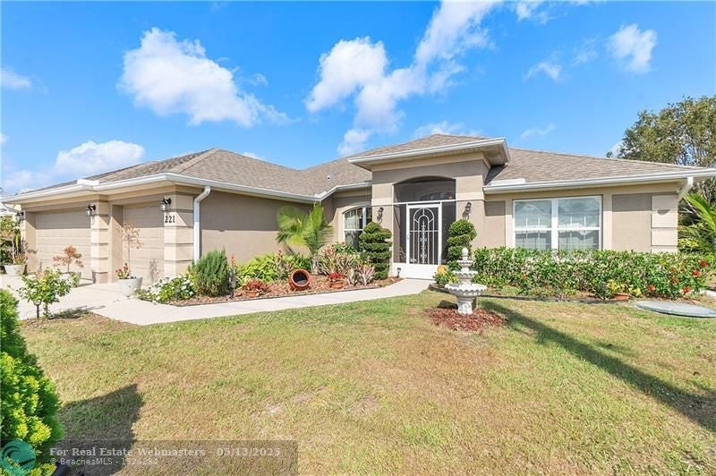 221 Sw Kestor Dr, Port St. Lucie