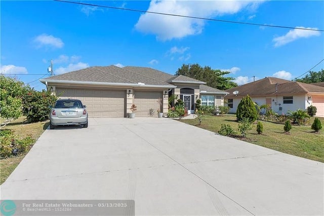 3 of 52 - 221 Sw Kestor Dr, Port St. Lucie, FL