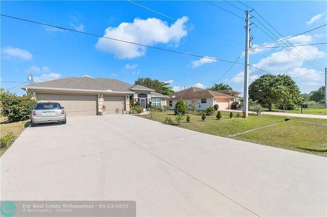4 of 52 - 221 Sw Kestor Dr, Port St. Lucie, FL