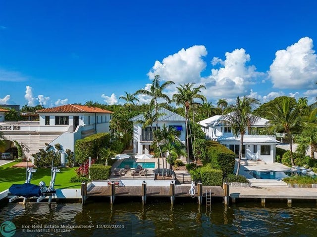 4 of 24 - 1833 Se 7th St, Fort Lauderdale, FL