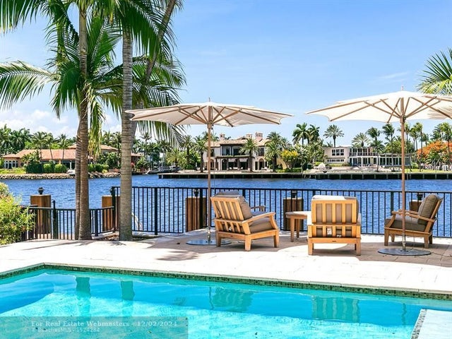 5 of 24 - 1833 Se 7th St, Fort Lauderdale, FL