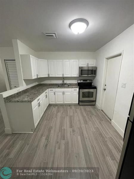 1 of 15 - 2840 Nw 8th St, Fort Lauderdale, FL
