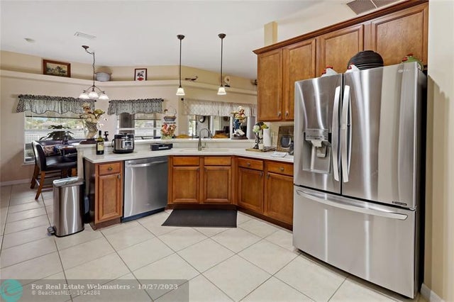 5 of 24 - 985 South Lakes Way Sw, Vero Beach, FL