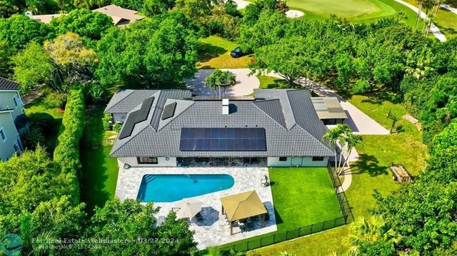 4 of 80 - 10300 Prestwick Rd, Boynton Beach, FL