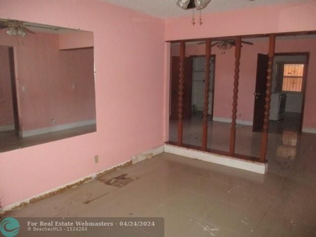 5 of 19 - 926 N C St, Lake Worth, FL