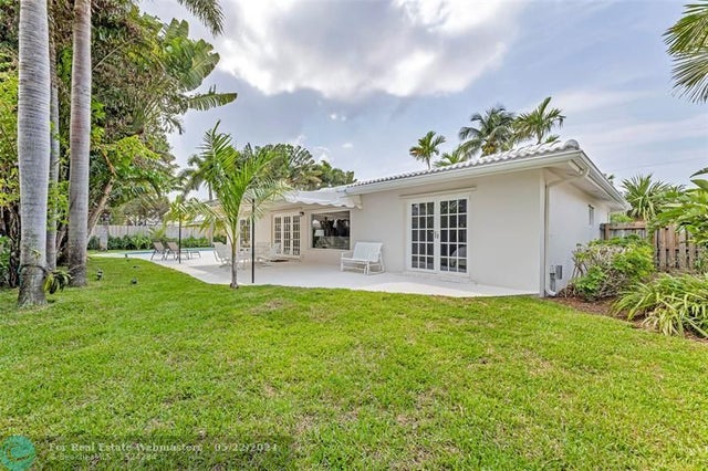 4 of 69 - 2840 Ne 26th Ct, Fort Lauderdale, FL