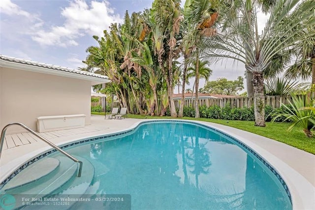 5 of 69 - 2840 Ne 26th Ct, Fort Lauderdale, FL