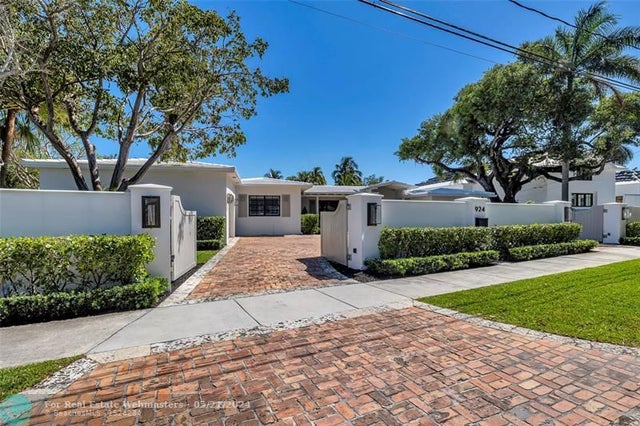 1 of 53 - 924 S Rio Vista Blvd, Fort Lauderdale, FL