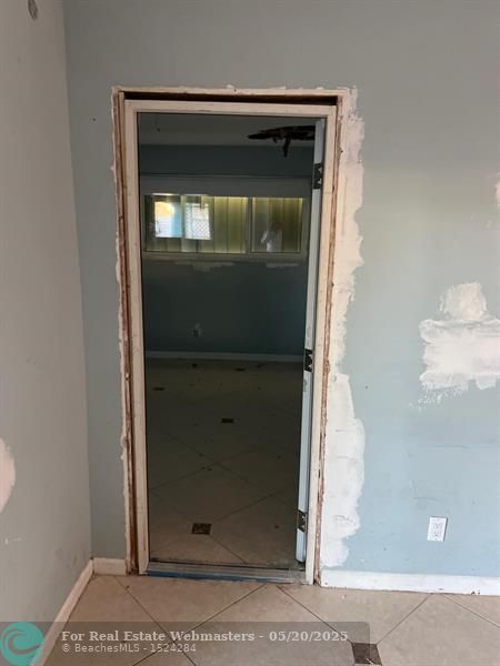 5 of 18 - 5507 W Park Rd, Hollywood, FL