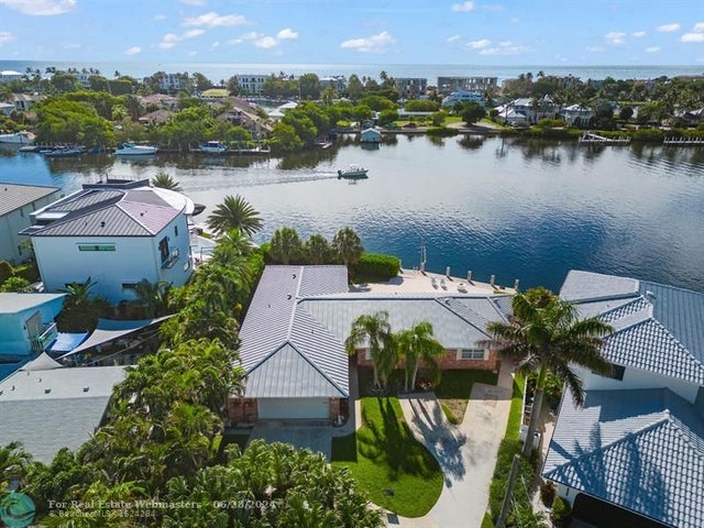 3 of 29 - 2830 Ne 29th St, Lighthouse Point, FL