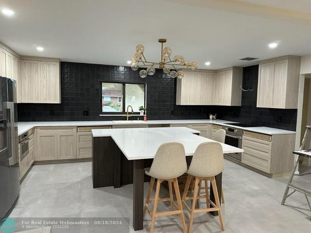 4 of 22 - 7676 Overlook Dr, Lake Worth, FL