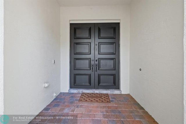 4 of 100 - 17760 Villa Club Way, Boca Raton, FL