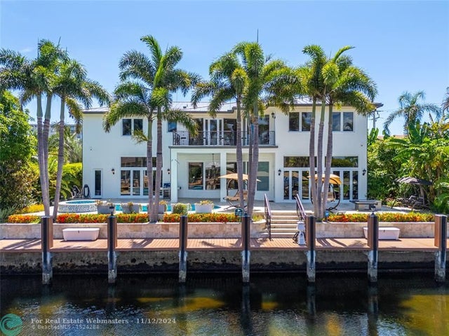 3 of 64 - 3901 Ne 31st Ave, Lighthouse Point, FL