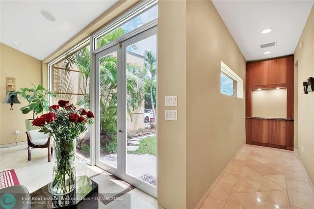 5 of 58 - 2631 Okeechobee Lane, Fort Lauderdale, FL