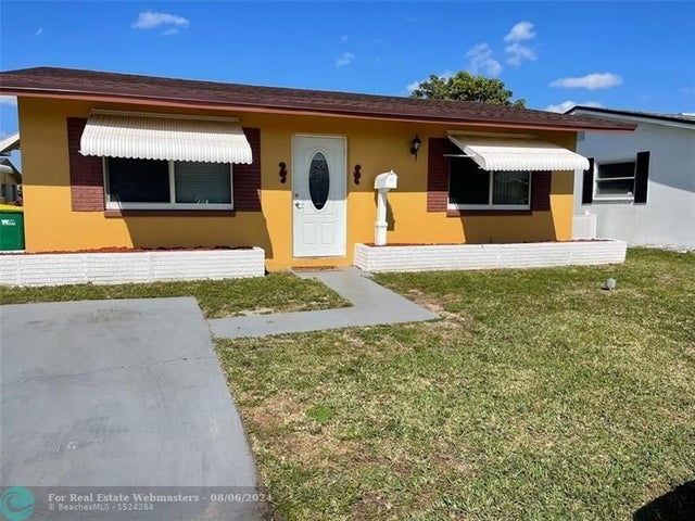 1 of 2 - 4929 Nw 54th Ct, Tamarac, FL