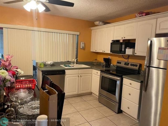 2 of 2 - 4929 Nw 54th Ct, Tamarac, FL