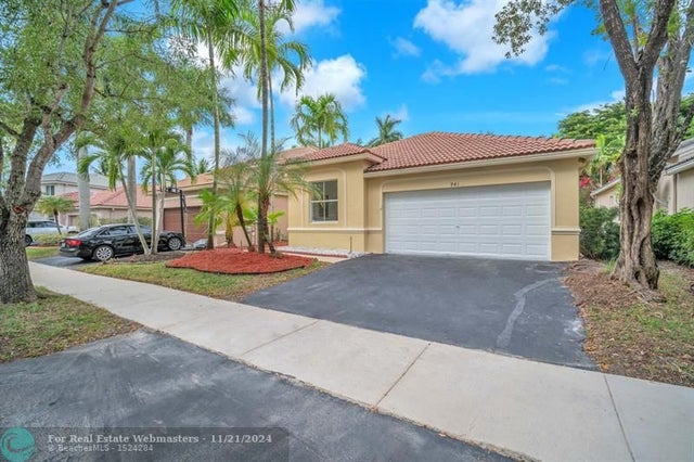 4 of 64 - 941 Bluewood Ter, Weston, FL
