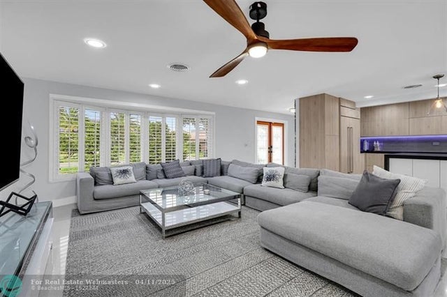2 of 30 - 4710 Ne 27th Avenue, Fort Lauderdale, FL