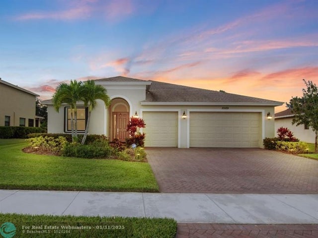 1 of 35 - 10029 W Verona Cir, Vero Beach, FL