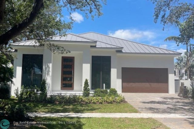 1 of 3 - 537 Ne 12th Ave, Fort Lauderdale, FL