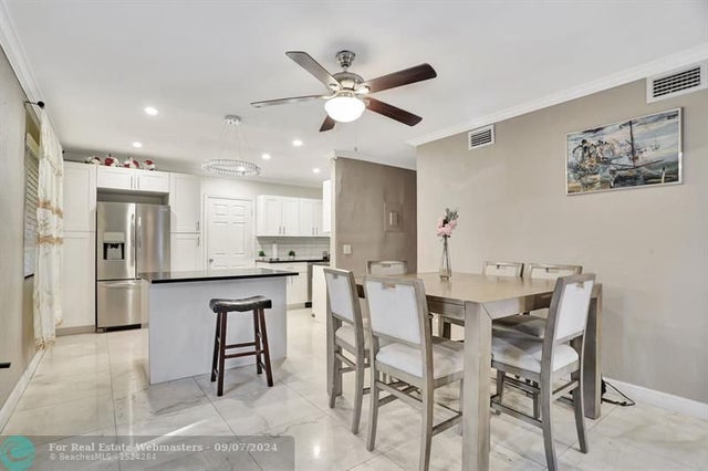 4 of 24 - 5332 Ne 15th Ave, Pompano Beach, FL