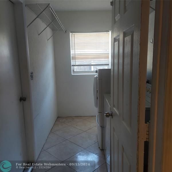 5 of 11 - N/A, Lauderdale Lakes, FL