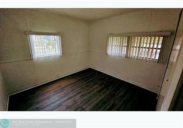 1 of 4 - 6376 N Brandywine, Margate, FL