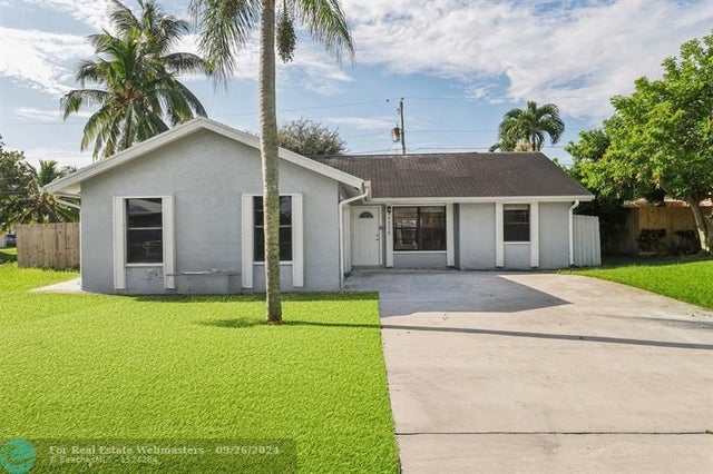 1 of 33 - 6228 Allen St, Jupiter, FL