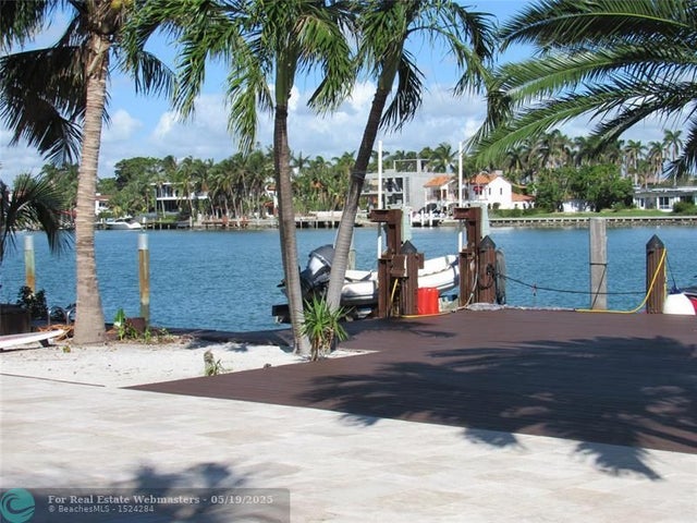 1 of 40 - 185 Palm Ave, Miami Beach, FL