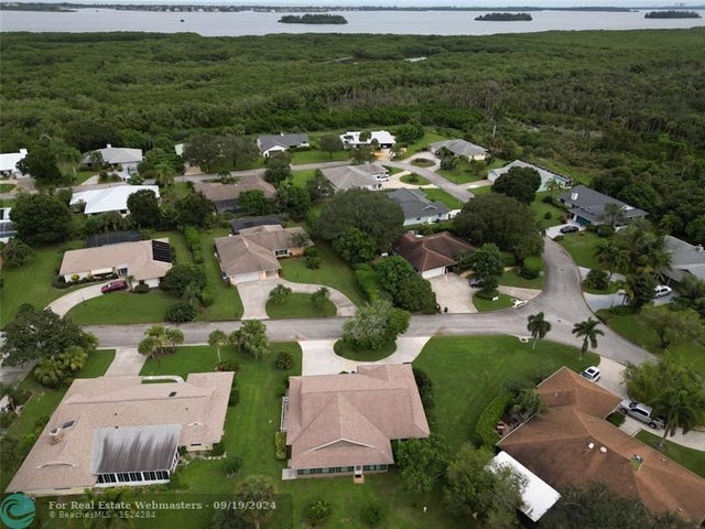 4 of 80 - 585 W Forest Trl, Vero Beach, FL