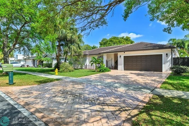 4 of 43 - 5210 Hawkes Bluff Ave, Davie, FL