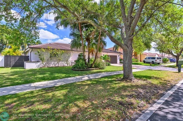 5 of 43 - 5210 Hawkes Bluff Ave, Davie, FL