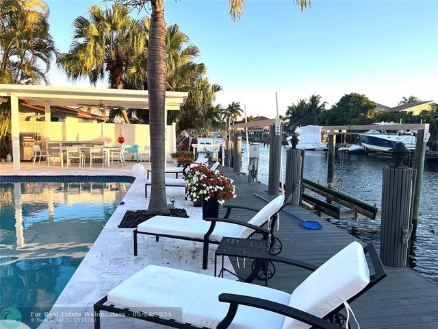 5 of 26 - 380 Se 12th Ave, Pompano Beach, FL