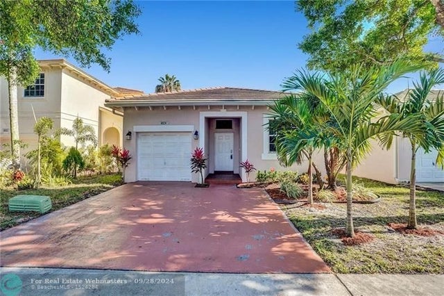 1 of 12 - 4824 Nw 19th St, Coconut Creek, FL