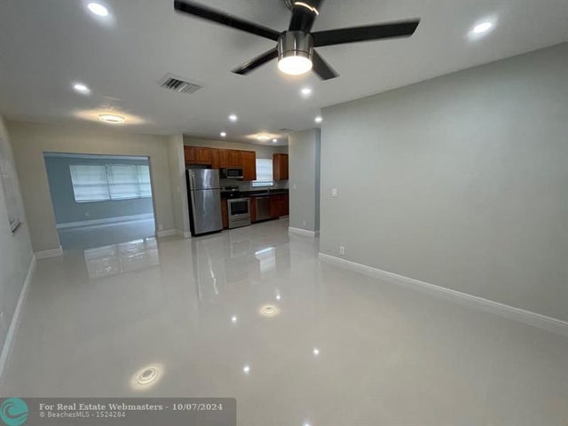 3 of 13 - 1625 Nw 12th Ct, Fort Lauderdale, FL