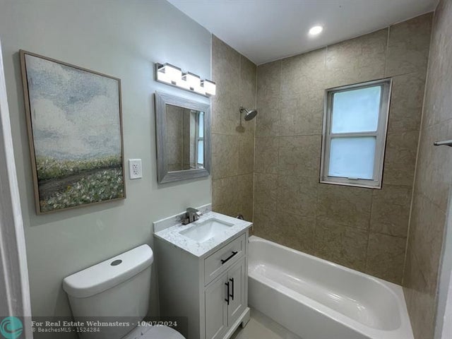 5 of 13 - 1625 Nw 12th Ct, Fort Lauderdale, FL