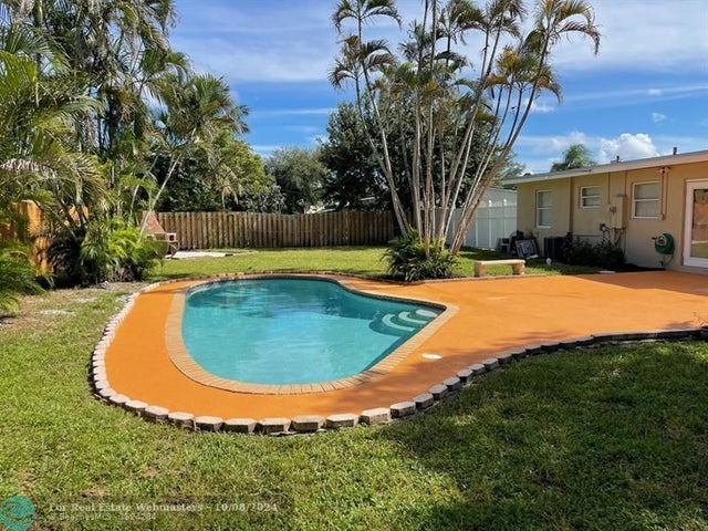 2 of 19 - 1809 Nw 13th Ct, Fort Lauderdale, FL