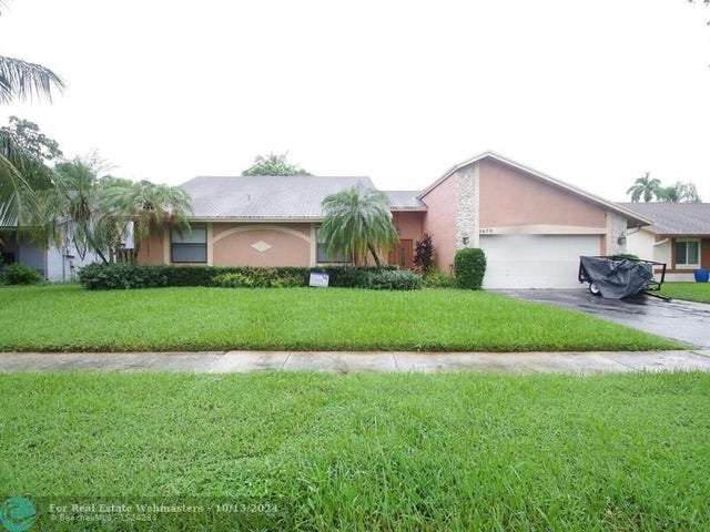 2 of 24 - 7870 Nw 54th St, Lauderhill, FL