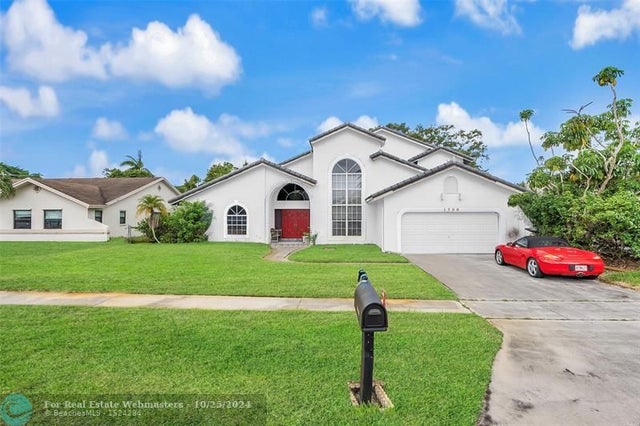 1 of 5 - 1598 Sw 17th St, Boca Raton, FL